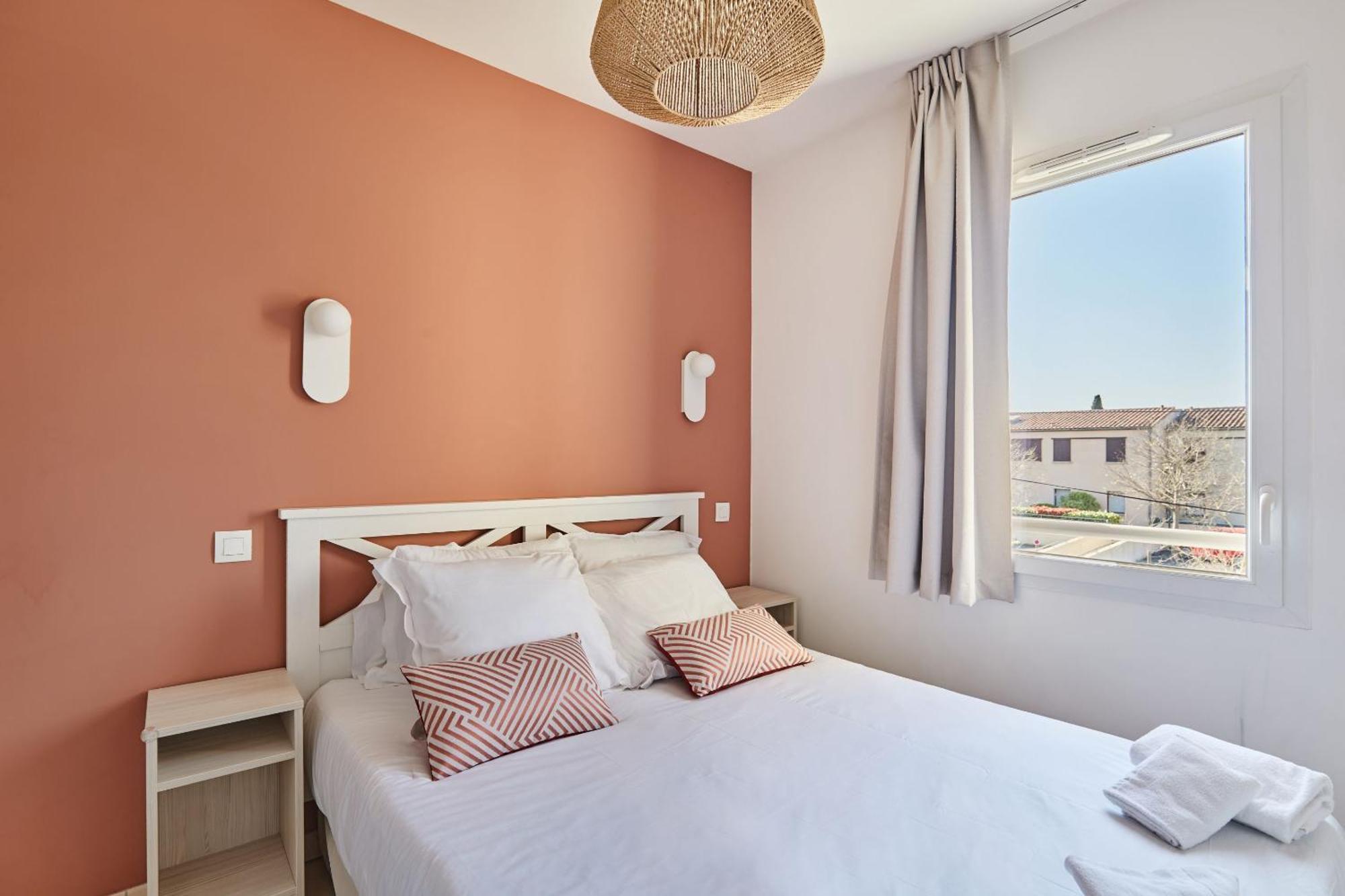 Residence Odalys Le Mas Des Flamants Aigues-Mortes Luaran gambar
